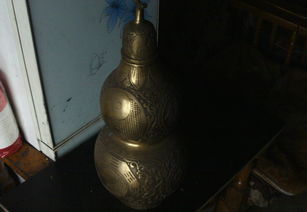 禹州市新創(chuàng)銅制工藝品銷(xiāo)售部 專業(yè)工藝品供應(yīng)商，兼營(yíng)道路清掃車(chē)批發(fā)業(yè)務(wù)